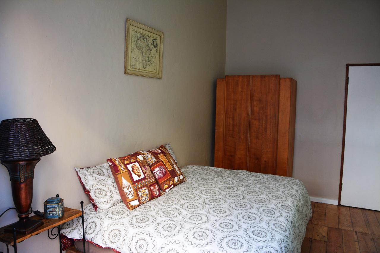 Urban Hive Backpackers Hostel Cape Town Exterior photo